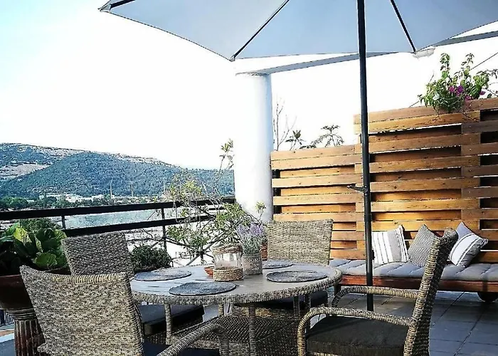 Port View Suites 2